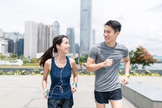 Tips hữu ích giúp cơ thể phục hồi sau khi chạy marathon - Ảnh 3.