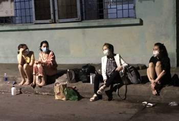 6 người lén vô Phú Quốc trong đêm, cách ly 5 cô gái, đang tìm người nói tiếng Trung - Ảnh 1.