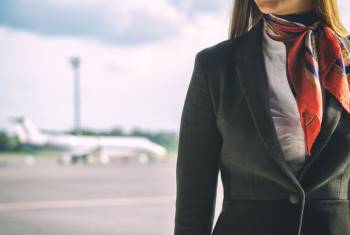 Chia sẻ của nữ tiếp viên hàng không khi phải vật lộn với chứng ngủ rũ mãn tính gần 10 năm tính tới nay - Ảnh 3.