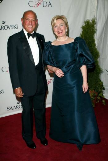 Chồng đắc cử tổng thống, váy bà Jill Biden mặc lập tức sold out Ảnh 3