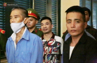 Ngày tuyên án trùm M* t*y Văn Kính Dương cùng 9 đồng phạm: Ngọc Miu được nhắc nhở đeo khẩu trang đến phòng xử án - Ảnh 13.