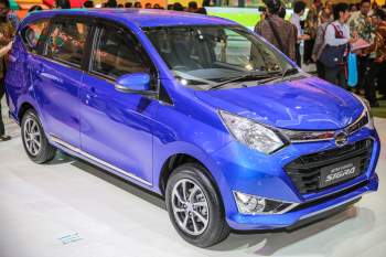 8. Daihatsu Sigra (doanh số: 13.754 chiếc).