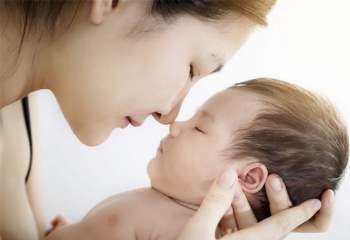 9 sai lầm chăm sóc trẻ sơ sinh nhiều mẹ Việt mắc, lỗi thứ 3 nặng nhất - 14