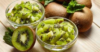 Ăn kiwi đúng cách để giảm cân đón Tết