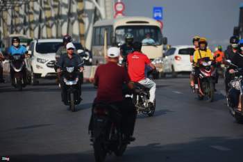 diem den un tac giao thong o Ha Noi va Sai Gon anh 45