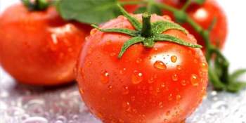 Bỏ túi công thức chữa bệnh từ cà chua