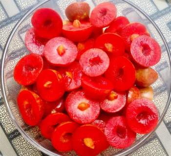 Cách làm siro mận chua ngọt đơn giản cho ngày hè