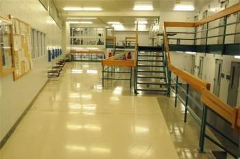 Cận cảnh nhà tù khét tiếng của Mỹ nơi giam giữ những tên tội phạm nguy hiểm - 2