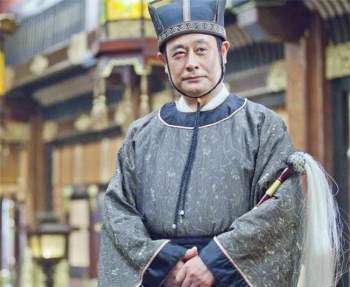 Thái giám Trung Hoa ngày xưa bất luận là triều đại nào cũng luôn mang 1 cây phất trần bên người, rốt cuộc là vì nguyên do gì? - Ảnh 1.