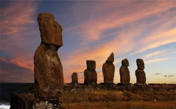 Giả thuyết rùng rợn về những tượng đá khổng lồ trên đảo Phục Sinh - Ảnh 7.