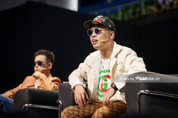 Mentor King Of Rap sáng bừng trên sân khấu vòng Hồi sinh, Hồ Hoài Anh 'cháy' hết cỡ với áo lông dày sụ Ảnh 14