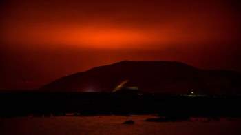 Hình ảnh núi lửa 6.000 năm tuổi phun trào ở Iceland -0