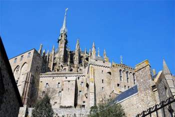 Mont Saint Michel - hòn đảo lâu đài của những giấc mơ - 3