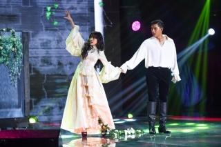Á hậu Kiều Loan - HIEUTHUHAI & Dablo bắt tay nhau diện trang phục trắng muốt trên King Of Rap Ảnh 5