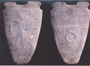 Tấm bảng đá Narmer miêu tả vị vua đã thống nhất Ai Cập. Ảnh: History.
