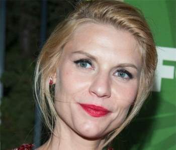 8. Phim của Claire Danes không được chiếu ở Philippines: Sau khi có những phát ngôn không hay về thủ đô Manila vào cuối thập niên 90, chính quyền nơi đây đã ban lệnh cấm chiếu những bộ phim có sự tham gia của nữ diễn viên Claire Danes.