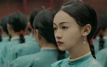 Cung nữ Trung Hoa phong kiến: Thân phận thấp kém, cuộc đời bi ai, chỉ có 2 cái tên may mắn cãi phận - Ảnh 1.