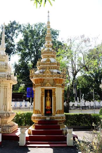 Ghé thăm ngôi chùa sở hữu gần 7.000 tượng Phật của Lào - Ảnh 19.