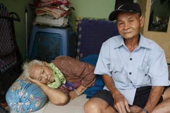 'Ông bà anh' tình 60 năm giữa Sài Gòn: Chia đôi cơm ăn, nấu cơm giặt đồ cho vợ - ảnh 5