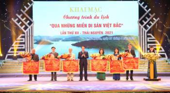 Khai mạc Chương trình du lịch 