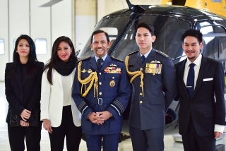 Đời tư kín tiếng, giờ mới tiết lộ của Hoàng tử Brunei qua đời ở tuổi 38 - Ảnh 2.