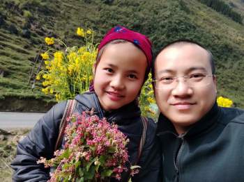 Nữ sinh hoa cải sưởi ấm du khách đến với Hà Giang - Ảnh 5.