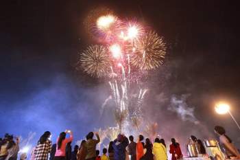Đại tiệc mùa hè với pháo hoa, lễ hội sôi động sắp diễn ra tại FLC Sầm Sơn - Ảnh 3.
