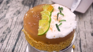 Khi bạn hết tiền nhưng vẫn muốn có bánh sinh nhật: Chỉ cần bỏ ra 10k như YouTuber này là có ngay món “Hảo Hảo Tôm Chua Cake” - Ảnh 18.