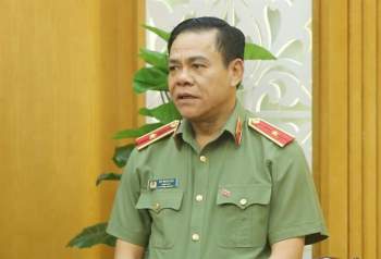 Giới thiệu Giám đốc Công an tỉnh Nghệ An làm Chủ tịch UBND tỉnh Hà Tĩnh - Ảnh 1.