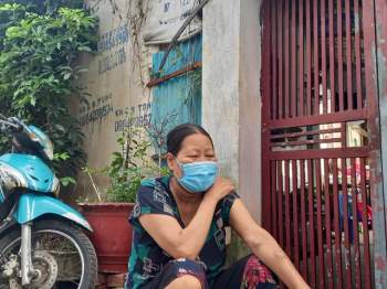 Xe đặc chủng luồn ngõ nhỏ phun khử khuẩn toàn quận ở Đà Nẵng