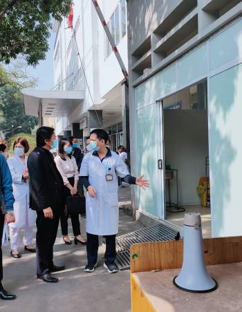 Số lượng F0 ở Bắc Giang tiếp tục tăng, Bộ Y tế yêu cầu Bắc Giang đặt trong trạng thái báo động cao nhất - Ảnh 2.