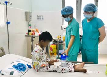 Người cha nghèo Bình Thuận hiến thận cứu con trai 9 tuổi nguy kịch, chi phí ghép được hỗ trợ toàn bộ - Ảnh 6.