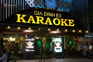 Sau lệnh của Thủ Tướng nhiều quán karaoke ở Hà Nội và Sài Gòn nhộn nhịp mở cửa trở lại, nhiều quán vẫn đóng cửa im lìm - Ảnh 6.