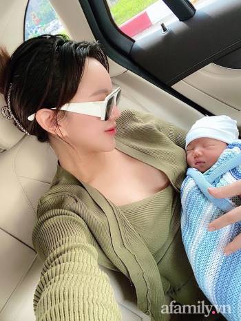 Hot mom Sài thành đi đẻ rặn 5 phút là con ra đời, không bị rạch tầng sinh môn nhưng mẹ chồng vẫn bắt kiêng 