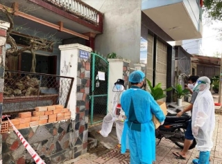 Bệnh nhân 787 ở Quảng Ngãi từng đi chợ, uống cà phê và gặp gỡ nhiều người