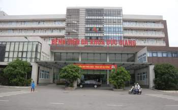 Hà Nội: 51 người ở Bệnh viện Đức Giang tiếp xúc nữ nhân viên văn phòng dương tính SARS-CoV-2 - Ảnh 3.