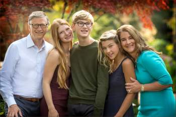 [eMagazine] Cuộc ly hôn ngỡ ngàng của tỉ phú Bill Gates - Ảnh 10.