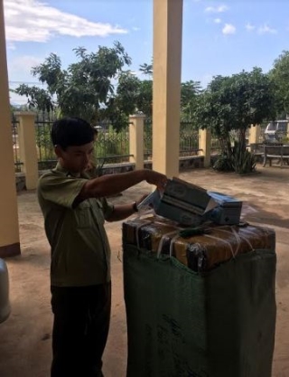 Bình Định: Tạm giữ 70.500 khẩu trang không có hóa đơn