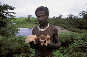 Mãi đến năm 1970, bộ tộc Korowai mới được một nhà thám hiểm người Hà Lan phát hiện ra. Ảnh: DKN.