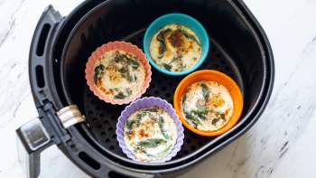 Đây là công thức làm trứng nướng bằng nồi chiên không dầu siêu tiện lợi cho hội chị em đang giảm cân - Ảnh 7.