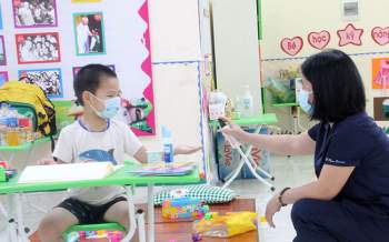 Quỹ Bảo trợ trẻ em Việt Nam kêu gọi quyên góp, hỗ trợ trẻ em bị ảnh hưởng Covid-19 - Ảnh 1.