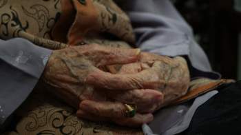 Loạt ảnh đẹp tinh khôi của cụ bà 100 tuổi thời trẻ khiến ai xem cũng nao lòng - Ảnh 9.