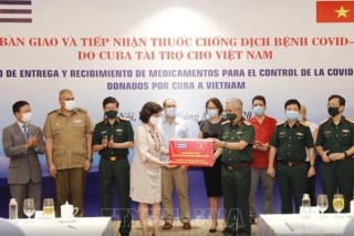 Cuba hỗ trợ Việt Nam Thuốc kích thích sinh kháng thể chống Covid-19