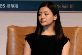 Người phụ nữ đứng đằng sau Jack Ma, xinh xắn, giỏi giang nhưng vẫn độc thân: tiêu chuẩn chọn bạn đời là “đừng làm ảnh hưởng tới công việc” - Ảnh 3.