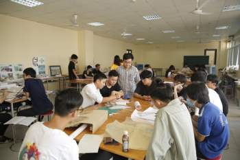 ĐH Kiến trúc Hà Nội giảm học phí cho thí sinh đăng ký vào hai ngành - Ảnh 1.