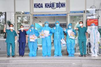 Thêm bảy bệnh nhân mắc Covid-19 ở Đà Nẵng xuất viện -0