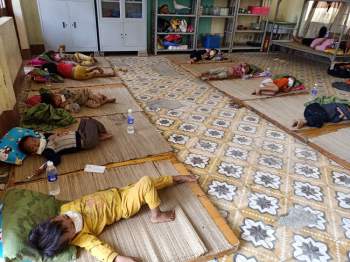 Hơn 277 triệu đồng hỗ trợ trẻ em dân tộc thiểu số đang phải cách ly tại tỉnh Điện Biên - Ảnh 1.