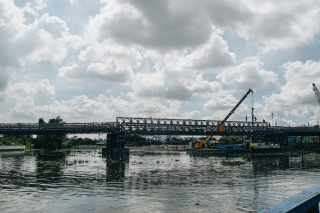 Cận cảnh cầu sắt hiện đại gần 80 tỷ đồng, sắp thay thế bến phà cuối cùng trong nội thành Sài Gòn - Ảnh 13.