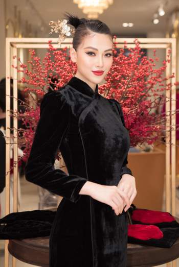 Hồng Nhung và người mẫu Thúy Hạnh diện đồ trẻ trung tại sự kiện thời trang - Ảnh 3.