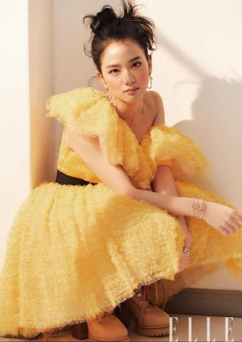 Màn đụng hàng cân não nhất đầu năm của Jisoo - Yoona: Người như công chúa Disney, người cá tính mà vẫn xinh ra trò - Ảnh 4.
